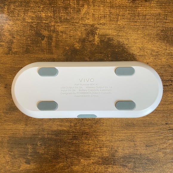 VIVO Combination Portable Speaker and Wireless Phone Charger - Picture 6 of 9